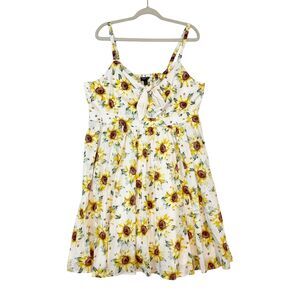 Torrid Sunflower Dress Mini Tie‎ Front Skater Sz 2X Pockets Smocked Summer